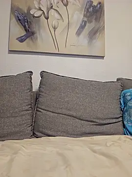 Omer 315 online show from October 2025 05:48:02 PM