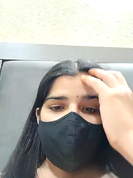 Snapshot of aaliya_bhattt chatting on March 2025 05:49:02 PM aaliya bhattt online show from March 2025 05:49:02 PM