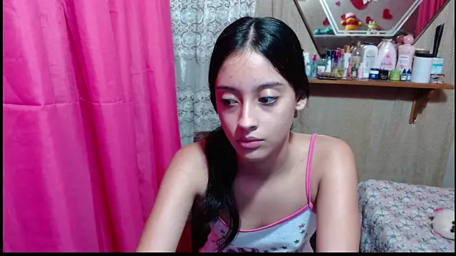 Lunawillis online show from February 2026 09:40:02 PM