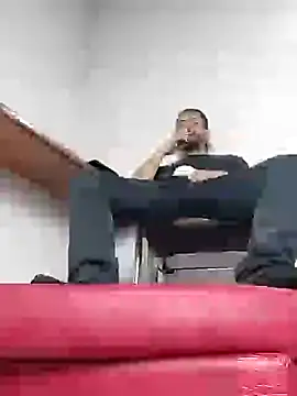 AndresSmith   online show from December 2024 02:47:01 AM