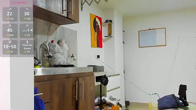 nakedfoam1 online show from April 2026 01:41:01 PM