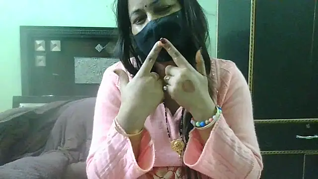 couplesuni online show from January 2025 11:28:01 AM