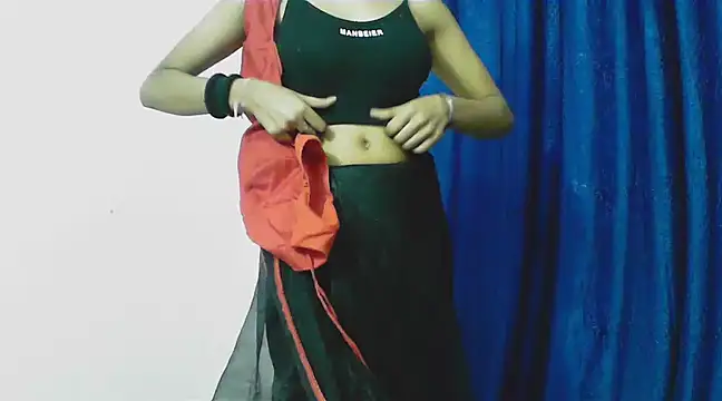 Snapshot of Cute_Sanna chatting on February 2025 04:59:02 PM Cute Sanna online show from February 2025 04:59:02 PM