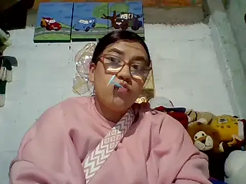 Snapshot of dafne19_ chatting on January 2025 03:53:02 AM dafne19 online show from January 2025 03:53:02 AM