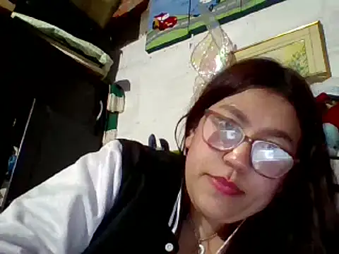 Snapshot of dafne19_ chatting on January 2025 03:46:01 AM dafne19 online show from January 2025 03:46:01 AM