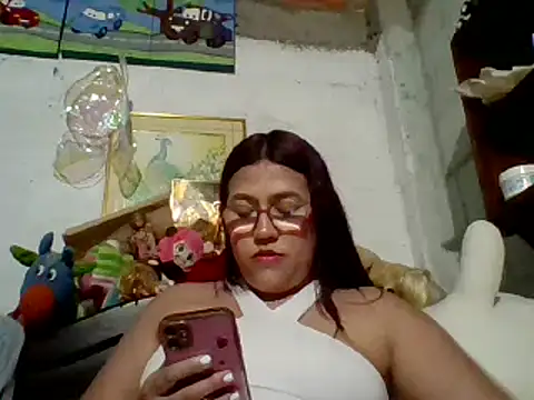 Snapshot of dafne19_ chatting on January 2025 04:12:01 AM dafne19 online show from January 2025 04:12:01 AM