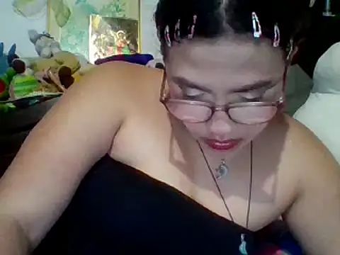 Snapshot of dafne19_ chatting on February 2025 06:03:01 AM dafne19 online show from February 2025 06:03:01 AM