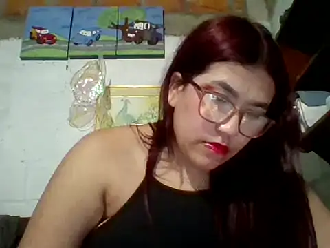 Snapshot of dafne19_ chatting on March 2025 04:27:02 AM dafne19 online show from March 2025 04:27:02 AM
