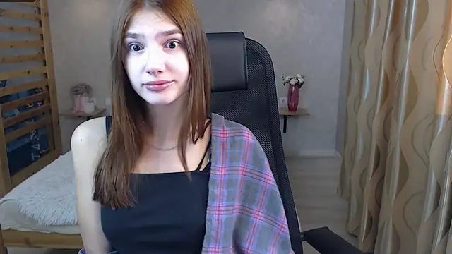 AnaHoney online show from September 2025 01:05:02 AM