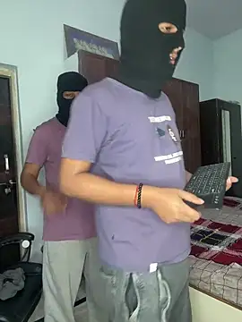 Snapshot of Sexy_bitch_23 chatting on February 2026 01:44:02 AM Sexy bitch 23 online show from February 2026 01:44:02 AM