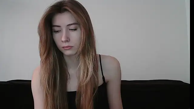 ErikaShyy online show from January 2025 10:16:01 AM