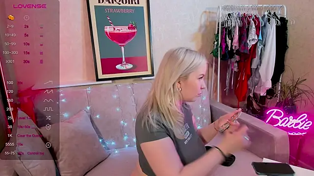 Snapshot of Tasty_booty chatting on March 2025 02:09:01 AM Tasty booty online show from March 2025 02:09:01 AM