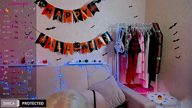 Snapshot of Tasty_booty chatting on October 2025 02:14:02 AM Tasty booty online show from October 2025 02:14:02 AM