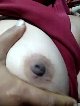 Snapshot of Natasha-In69 chatting on February 2025 11:28:02 PM Natasha-In69 online show from February 2025 11:28:02 PM