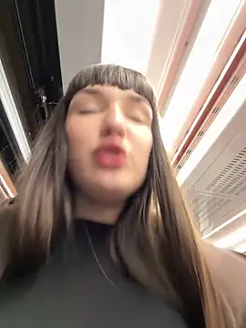 Sophie Avory online show from January 2025 07:07:01 PM