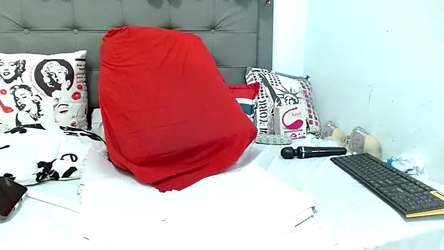katysquirtdirty online show from February 2025 12:34:02 PM