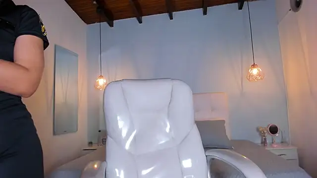 Emma23   online show from February 2025 04:21:02 AM