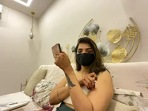 MaYaa  11 online show from April 2026 07:02:02 AM