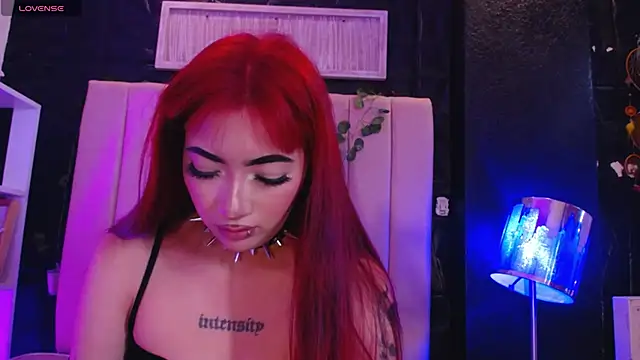 Mia Rinn online show from December 2024 04:40:02 PM