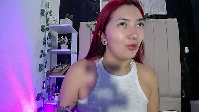 Mia Rinn online show from January 2025 01:00:01 PM