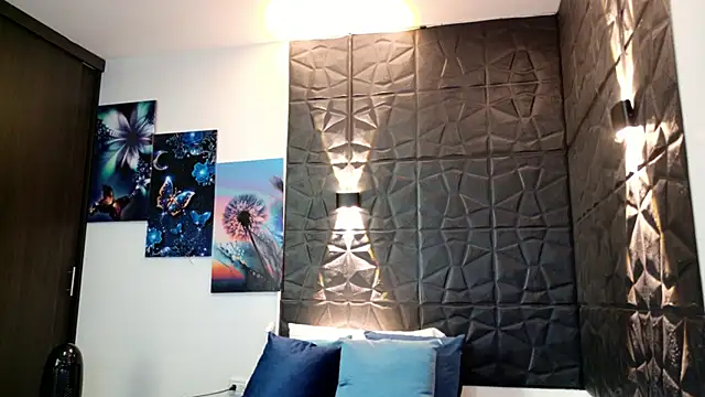 graceymilf666 online show from February 2026 12:01:02 PM