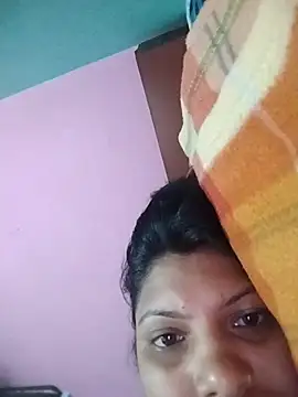 Hotty-Divya online show from May 2026 03:02:01 AM