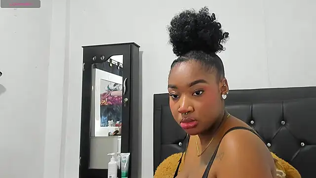 Snapshot of Natassha_brown1 chatting on October 2025 12:36:01 AM Natassha brown1 online show from October 2025 12:36:01 AM