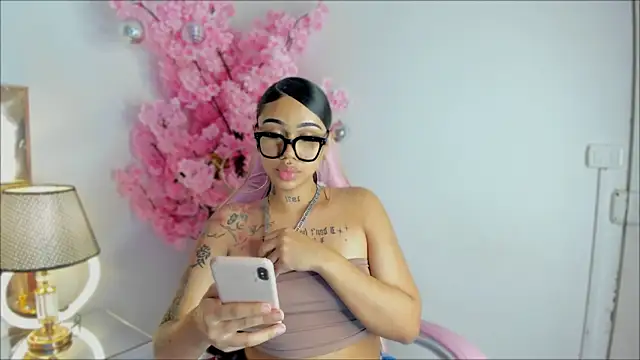 Mia Jansen online show from December 2024 01:19:01 AM