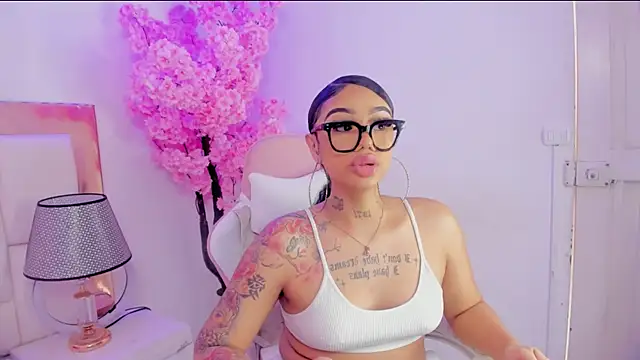 Mia Jansen online show from February 2025 08:56:01 PM