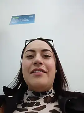 Lesly 10- online show from June 2026 04:09:01 PM