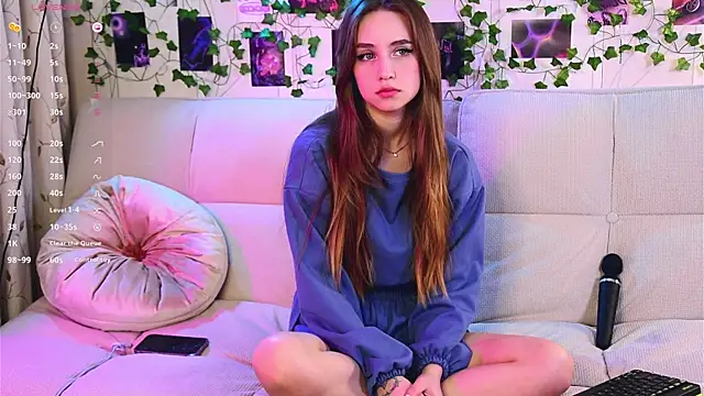 Alice loft online show from March 2025 07:05:02 PM