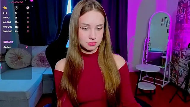 Alice loft online show from April 2026 04:08:02 AM