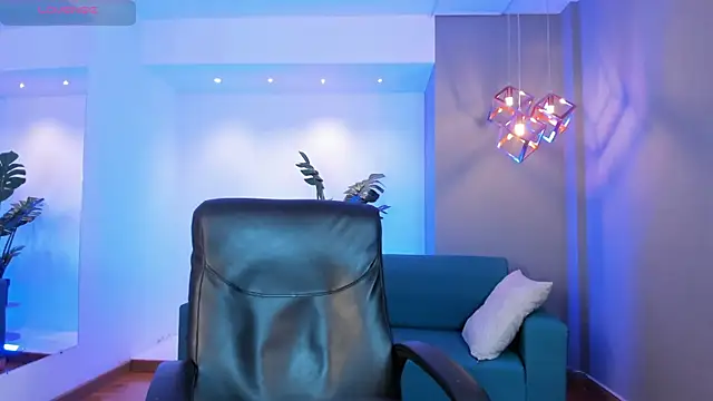 Lyssa Muller online show from January 2025 02:19:01 PM