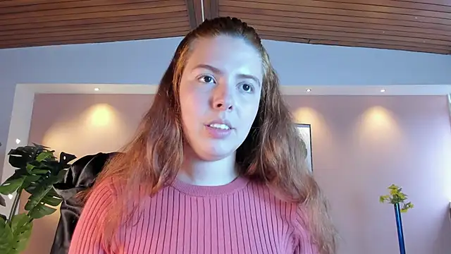 Lyssa Muller online show from March 2025 01:02:01 PM