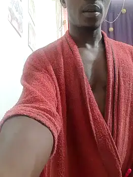 yezz3011 online show from December 2024 05:42:01 PM