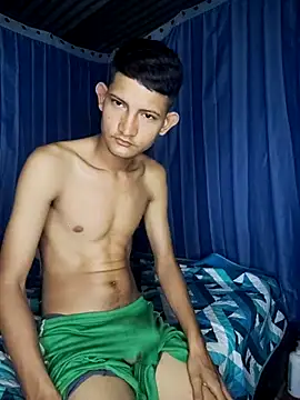 Valentinacuc online show from September 2025 10:40:02 AM