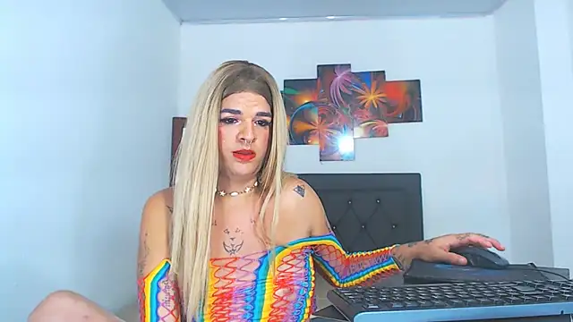 eloisaath online show from March 2025 07:09:02 AM