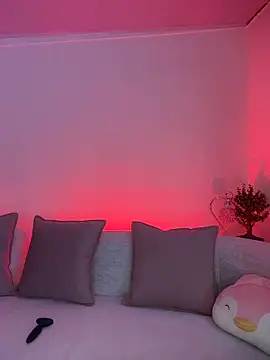 Katti Barrera online show from April 2026 12:03:02 PM