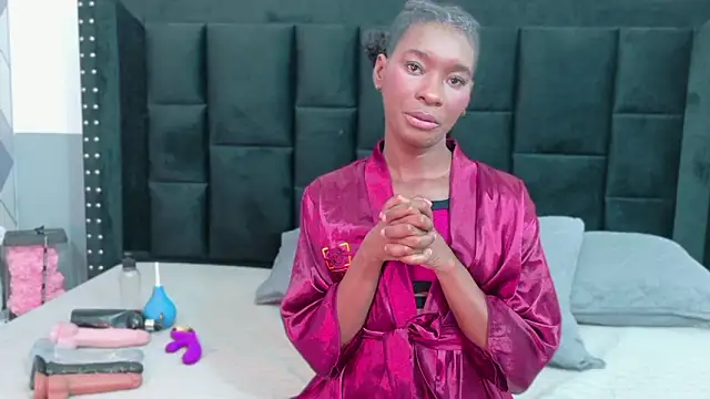 petitelittleebony online show from March 2026 03:01:01 AM