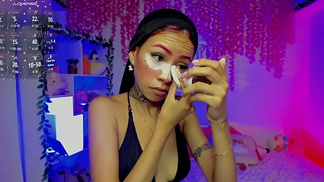 cat kitty18  online show from June 2026 06:20:01 PM