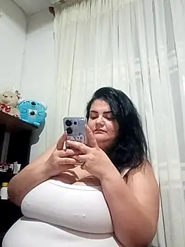 Madisonpalacio online show from March 2025 02:15:02 AM