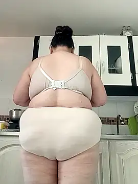 Madisonpalacio online show from October 2025 01:58:01 PM