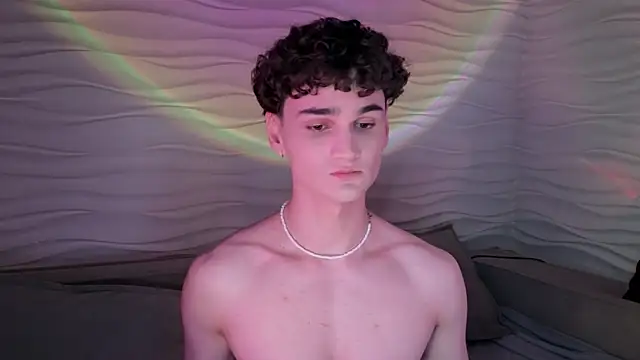 adam 21cm   online show from February 2025 07:57:02 PM