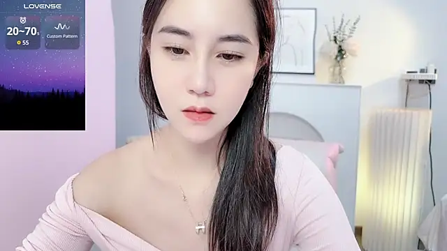 Snapshot of newwell chatting on October 2025 02:51:02 PM newwell online show from October 2025 02:51:02 PM