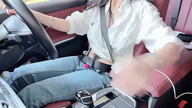 Snapshot of newwell chatting on November 2025 04:34:02 AM newwell online show from November 2025 04:34:02 AM