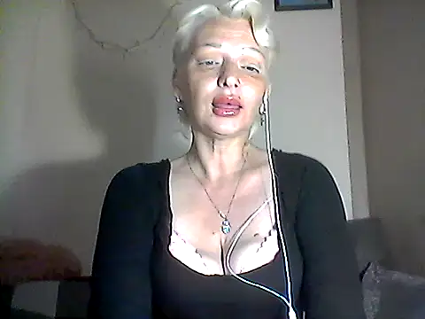 MaryJane441 online show from June 2026 08:22:01 PM