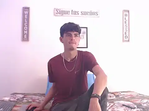 harrytomson 1 online show from January 2025 04:57:01 PM