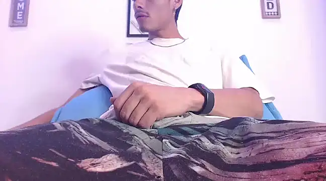 harrytomson 1 online show from February 2025 05:19:02 AM