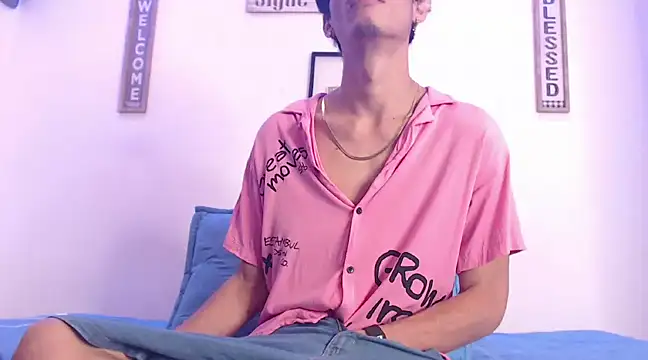 harrytomson 1 online show from March 2025 07:47:02 AM