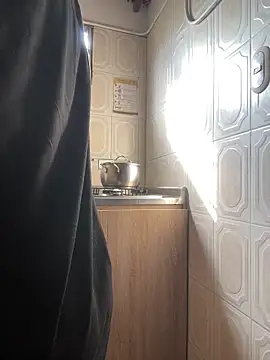 zoe roux21 online show from March 2026 08:48:01 PM